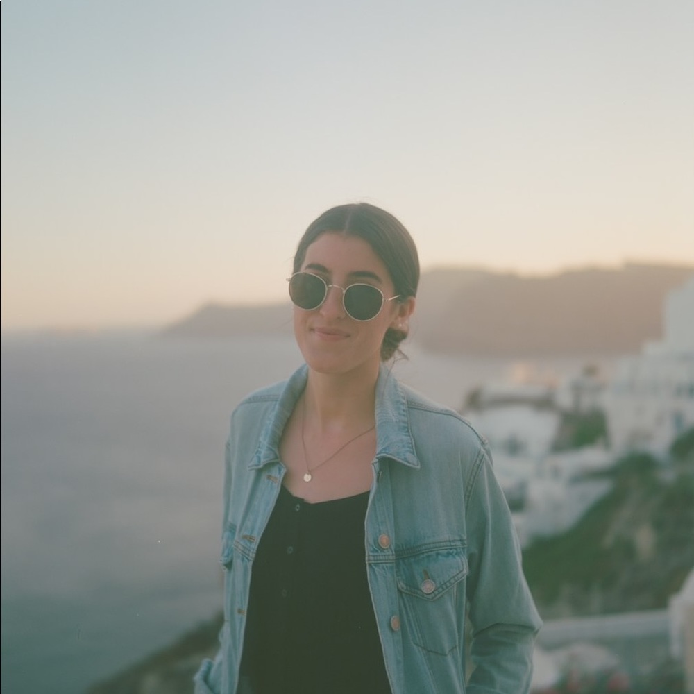 Meet your Posher, Elise